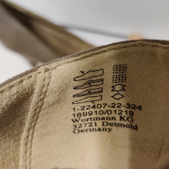 TAMARIS Wortmann KG Suede Nude Platform Pumps‎ Taupe SZ 36 EU Round Toe Slip On - Picture 10 of 15